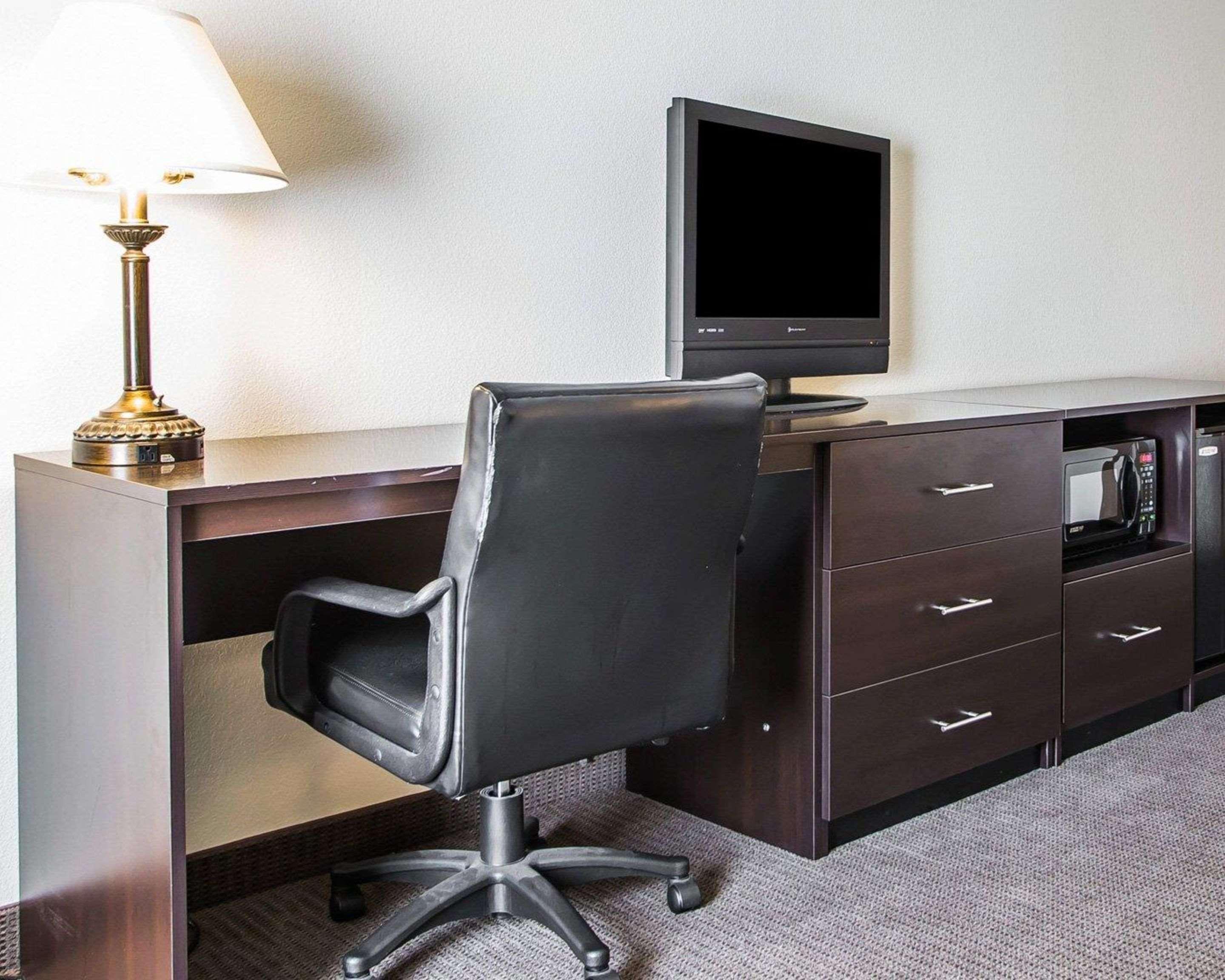 Sleep Inn&Suites Wisconsin Rapids Buitenkant foto