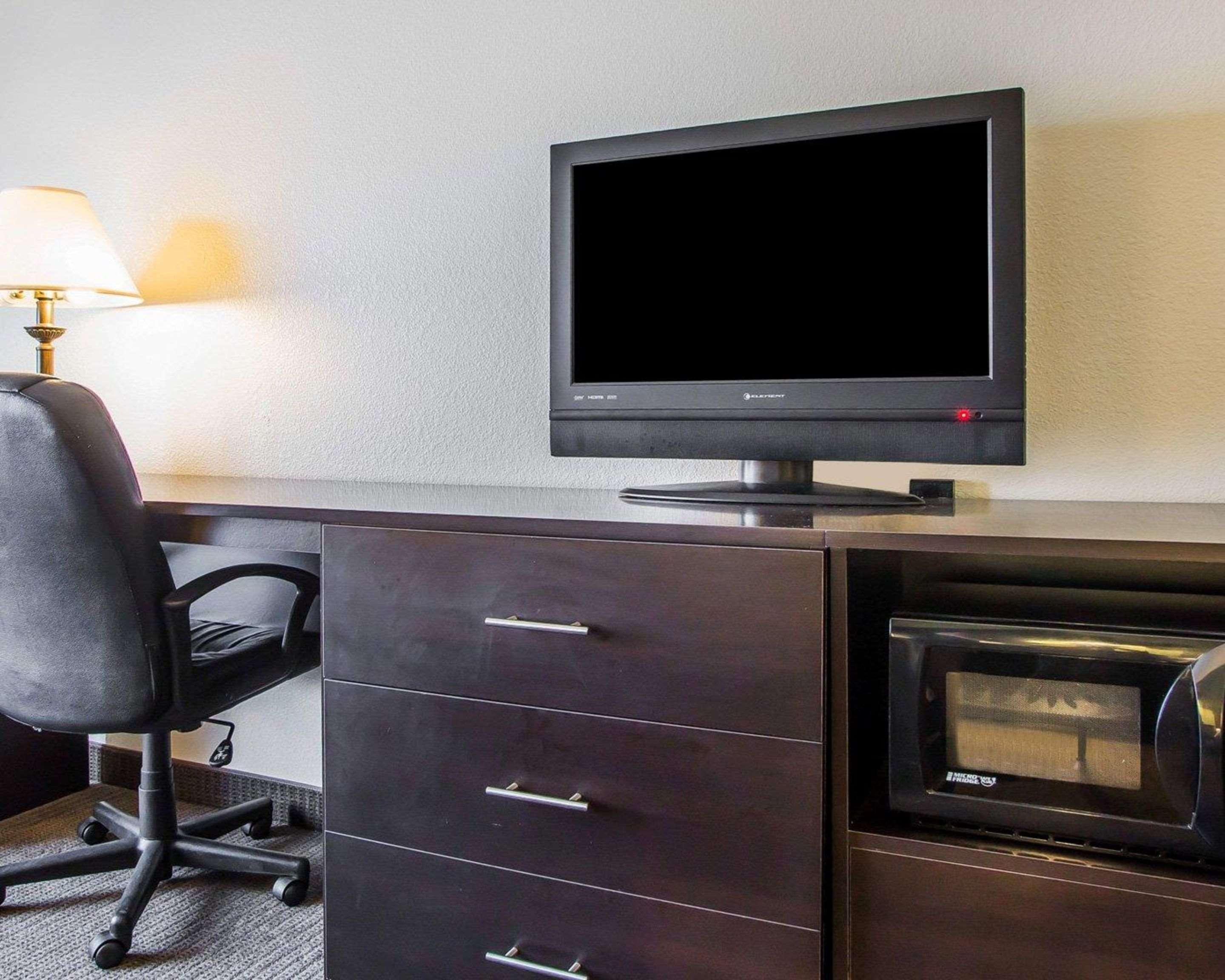 Sleep Inn&Suites Wisconsin Rapids Buitenkant foto