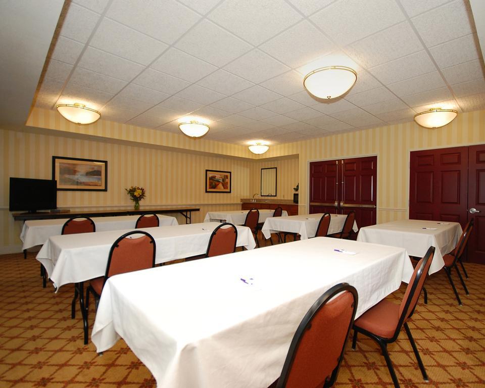 Sleep Inn&Suites Wisconsin Rapids Buitenkant foto