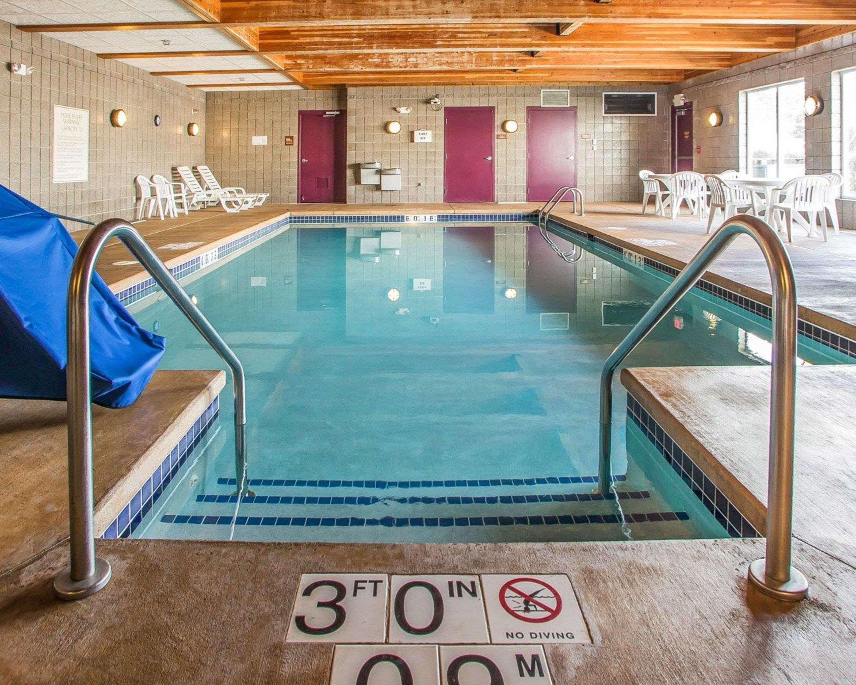 Sleep Inn&Suites Wisconsin Rapids Buitenkant foto