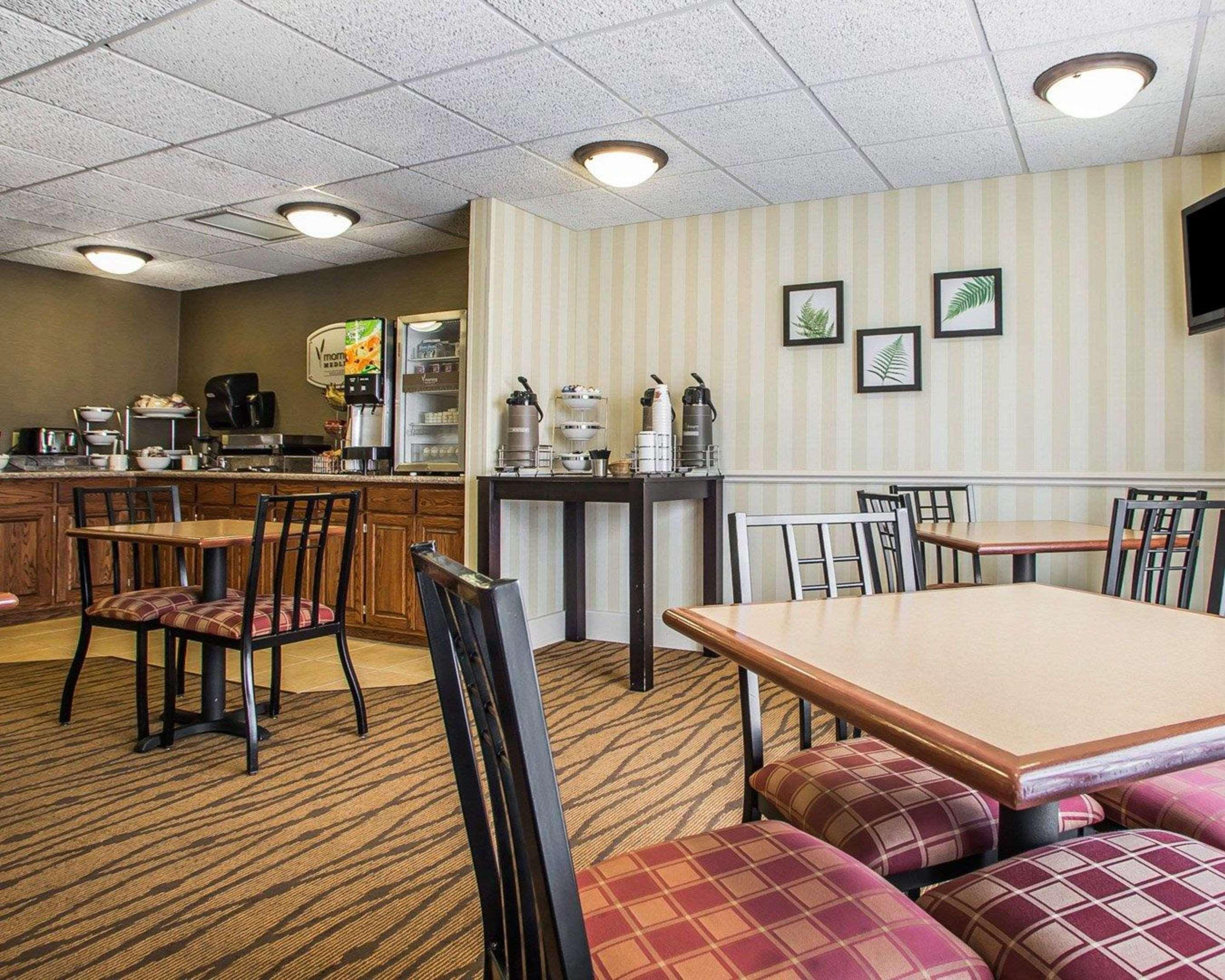 Sleep Inn&Suites Wisconsin Rapids Buitenkant foto