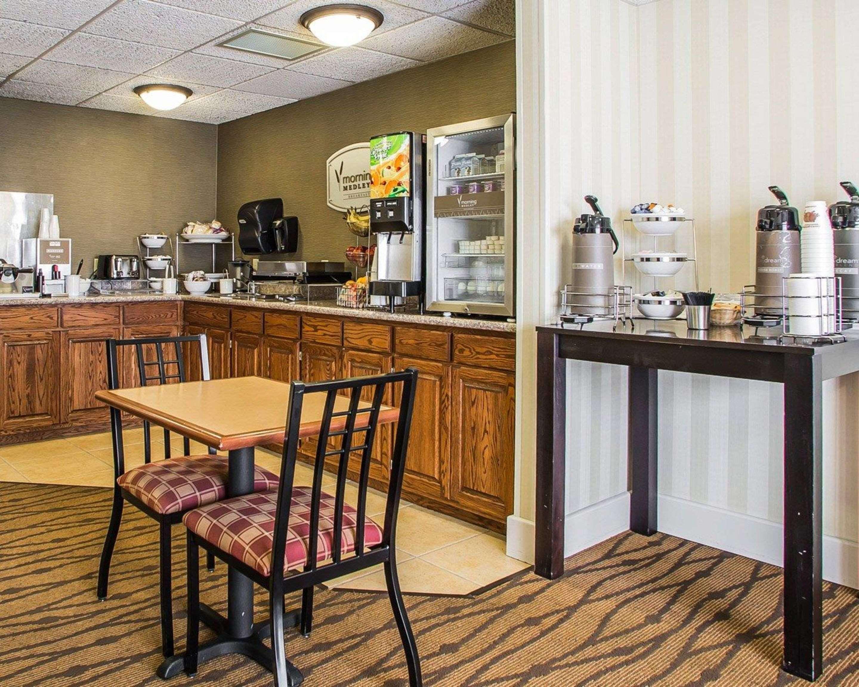 Sleep Inn&Suites Wisconsin Rapids Buitenkant foto
