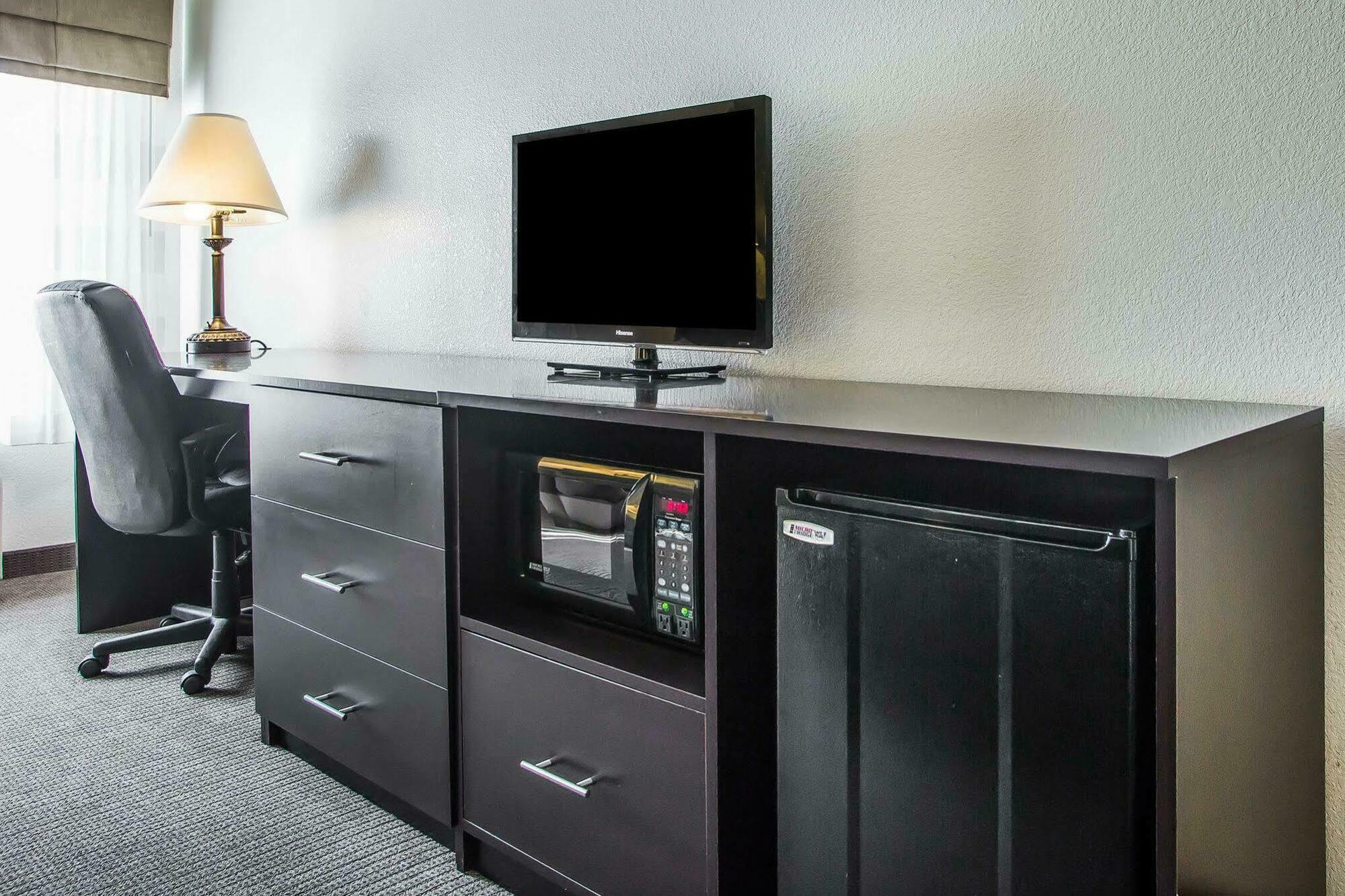 Sleep Inn&Suites Wisconsin Rapids Buitenkant foto
